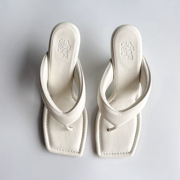 Gia Borghini Puffy Strap Thong Sandals Ivory White Size 38 - Picture 3 of 9